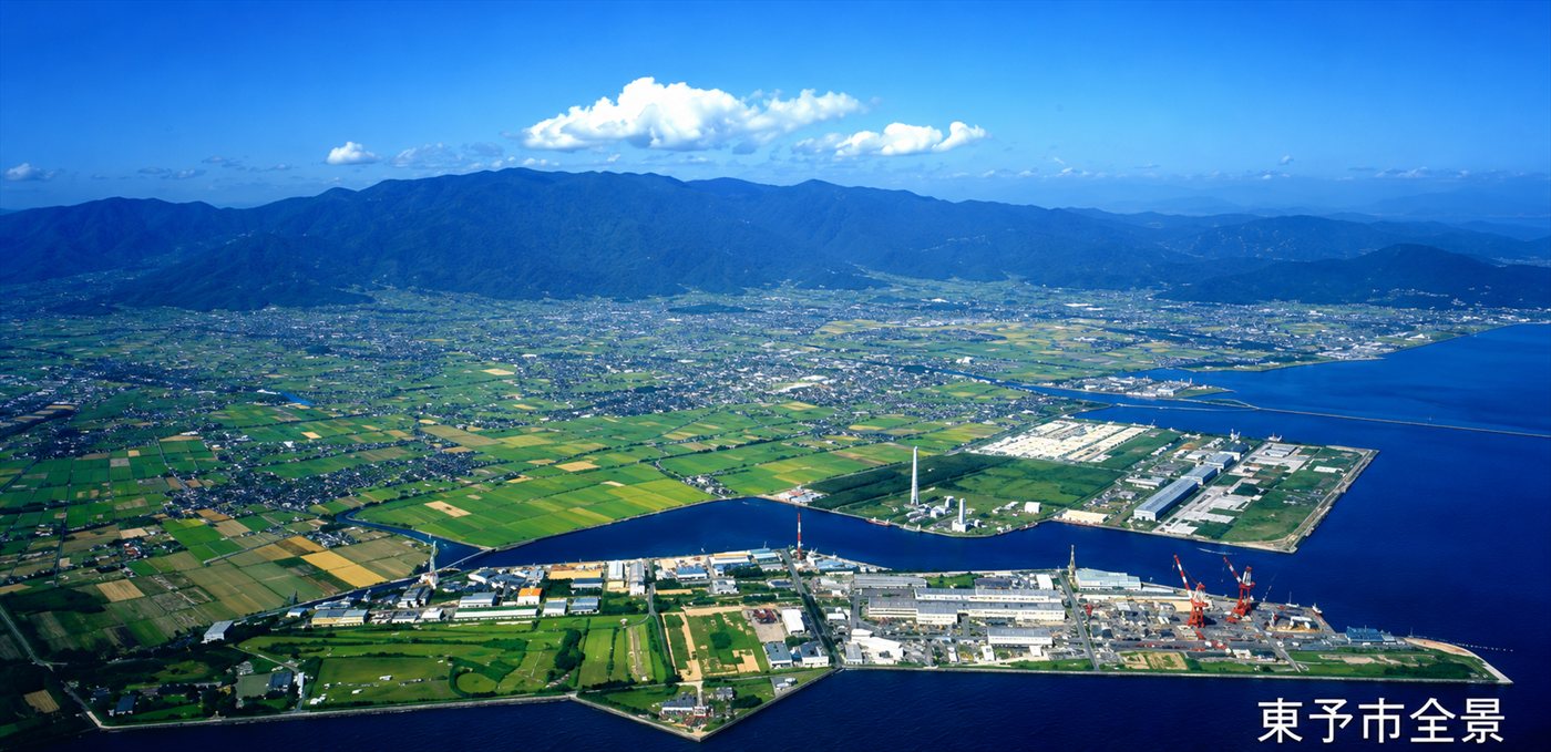 たけかた農園の全景（東予市）